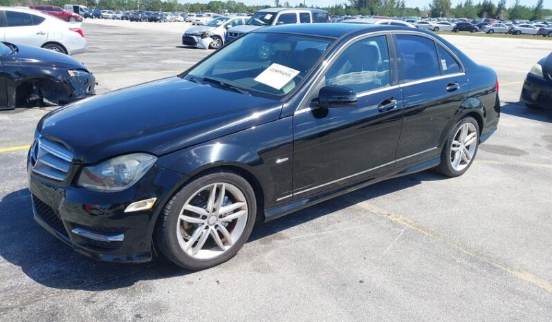 
								2012 Mercedes-benz C 250 full									
