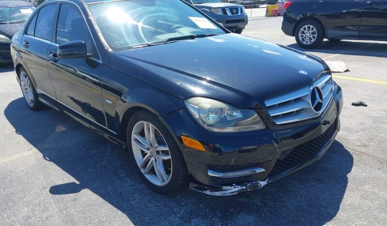
								2012 Mercedes-benz C 250 full									