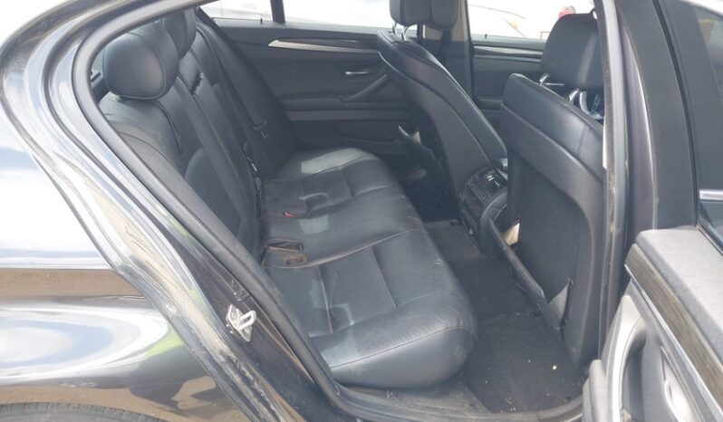 
								2013 BMW 5 series full									