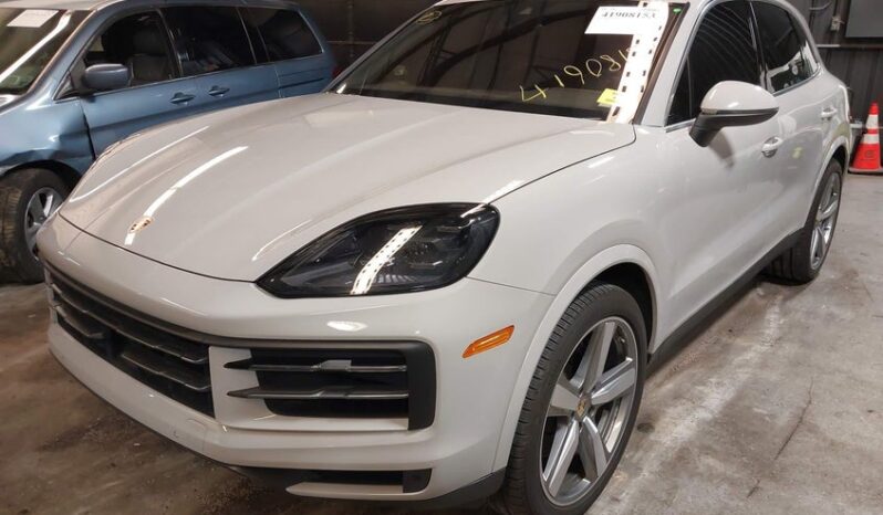 
								2024 Porsche Cayenne full									
