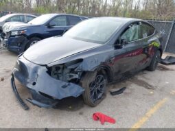 
										2025 Tesla Model y full									