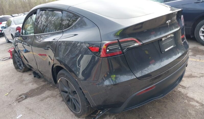 
								2025 Tesla Model y full									