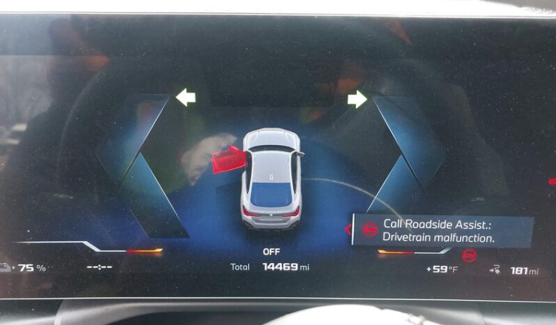 
								2024 BMW I4 full									