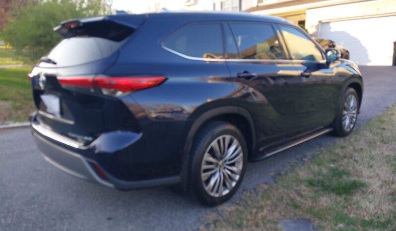 
								2020 Toyota Highlander full									