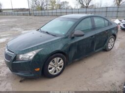 
										2014 Chevrolet Cruze full									