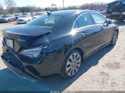 
										2019 Mercedes-benz Cla 250 full									