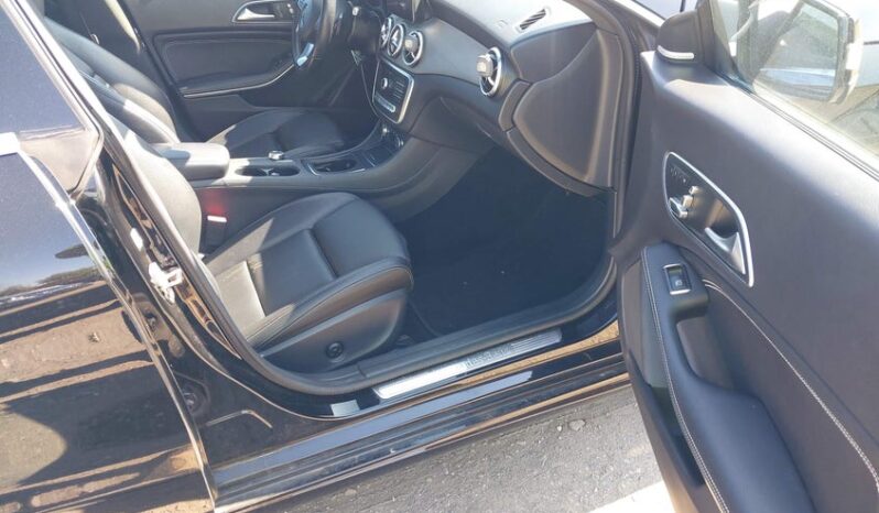 
								2019 Mercedes-benz Cla 250 full									