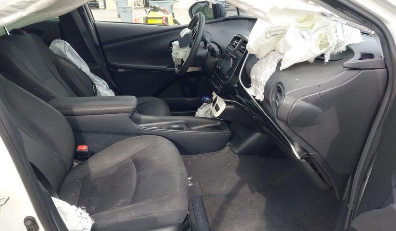 
								2017 Toyota Prius full									