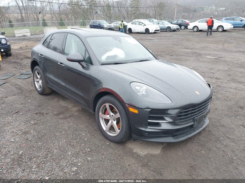 2020 Porsche Macan