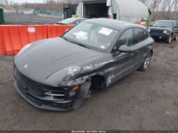 
										2020 Porsche Macan full									