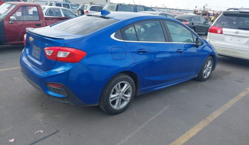 
								2017 Chevrolet Cruze full									