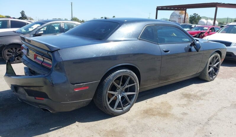 
								2019 Dodge Challenger full									