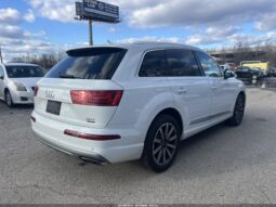 
										2017 Audi Q7 full									