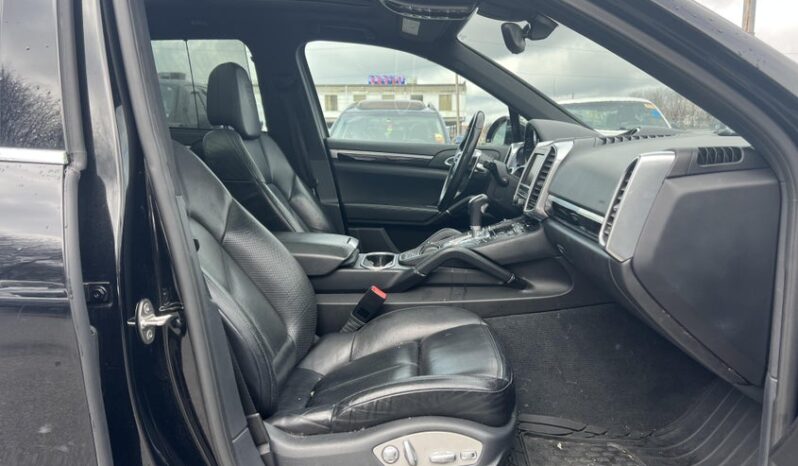 
								2016 Porsche Cayenne full									