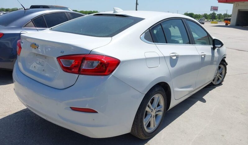 
								2018 Chevrolet Cruze full									