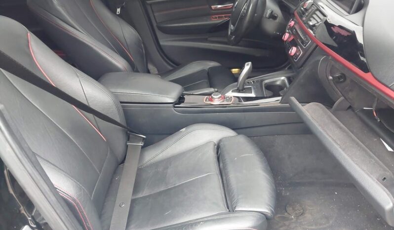 
								2013 BMW 3 series full									