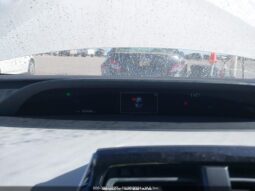 
										2017 Toyota Prius full									