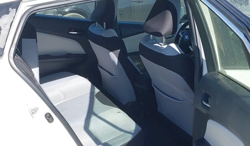 
								2017 Toyota Prius full									