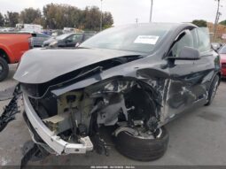 
										2024 Tesla Model y full									