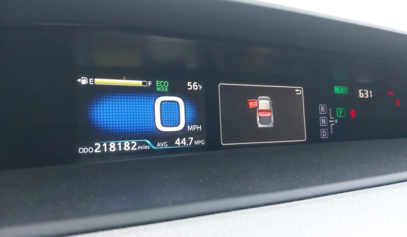 
								2016 Toyota Prius full									
