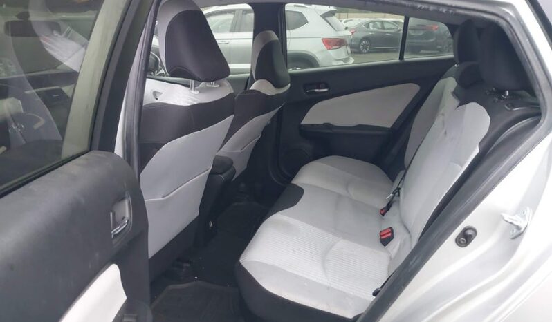 
								2016 Toyota Prius full									
