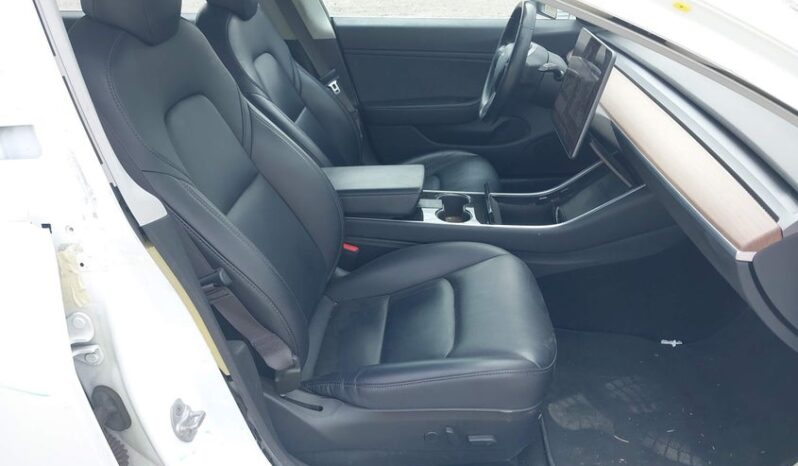 
								2018 Tesla Model 3 full									