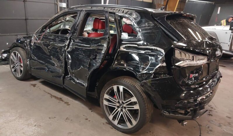 
								2020 Audi Sq5 full									