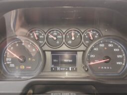
										2022 Chevrolet Silverado full									