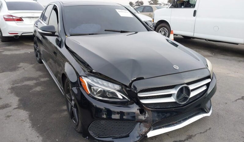 
								2015 Mercedes-benz C 300 full									