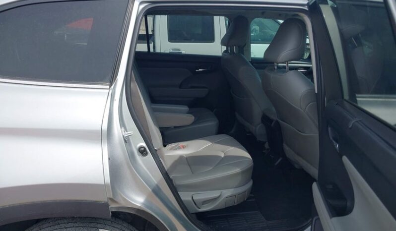 
								2021 Toyota Highlander full									