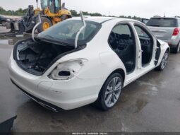 
										2018 Mercedes-benz C 350e full									