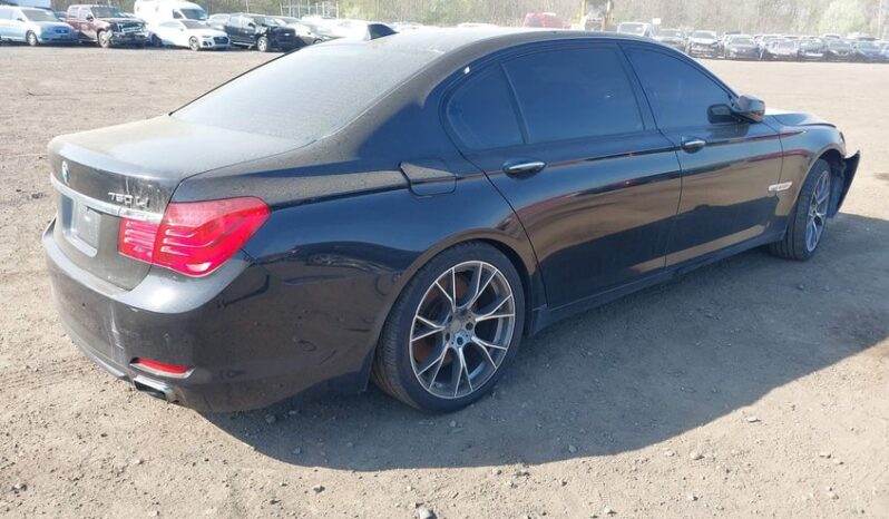 
								2012 BMW 7 series full									