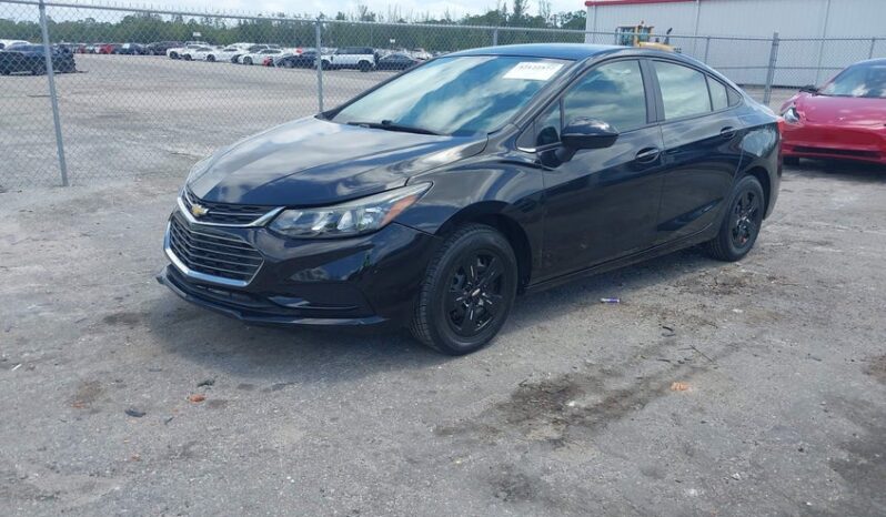 
								2017 Chevrolet Cruze full									