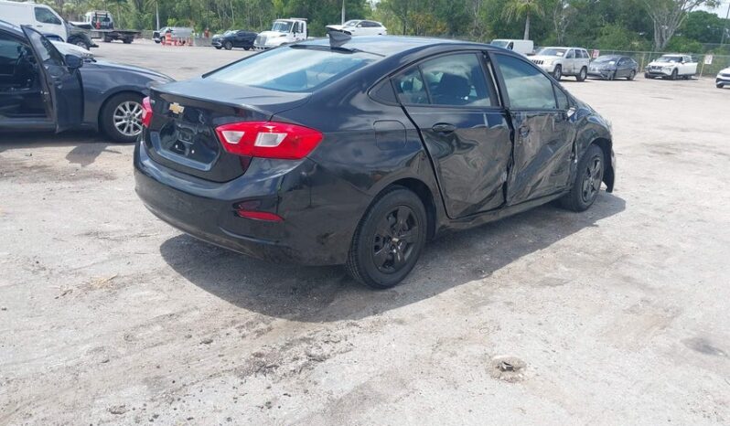 
								2017 Chevrolet Cruze full									