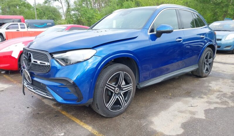 
								2023 Mercedes-benz Glc 300 full									