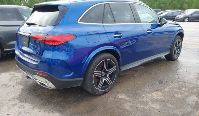 
								2023 Mercedes-benz Glc 300 full									