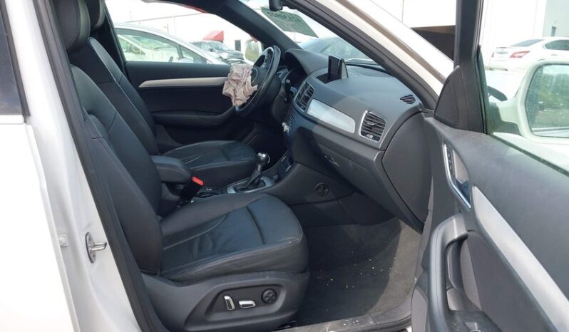 
								2017 Audi Q3 full									