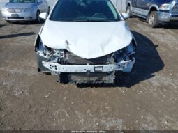 
										2019 Chevrolet Cruze full									