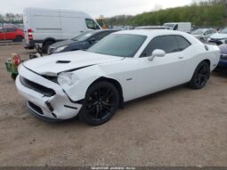 
										2018 Dodge Challenger full									