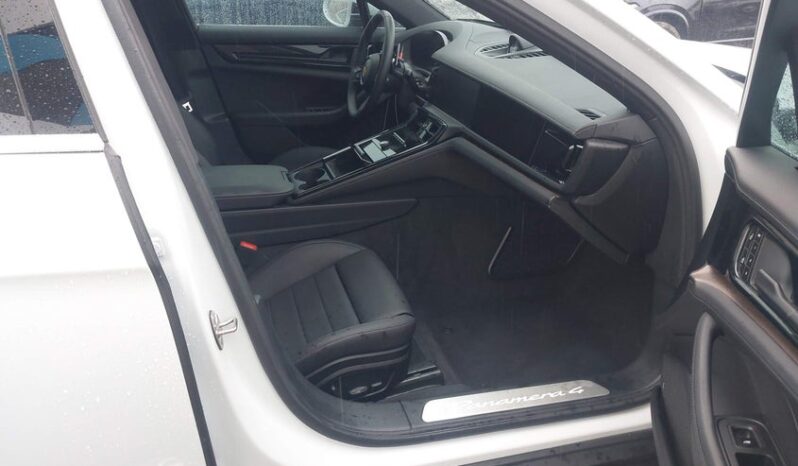 
								2025 Porsche Panamera full									