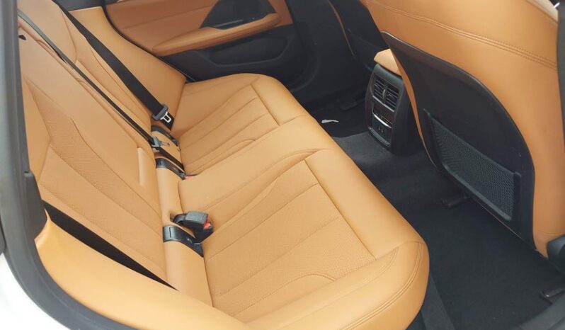 
								2024 BMW I4 full									