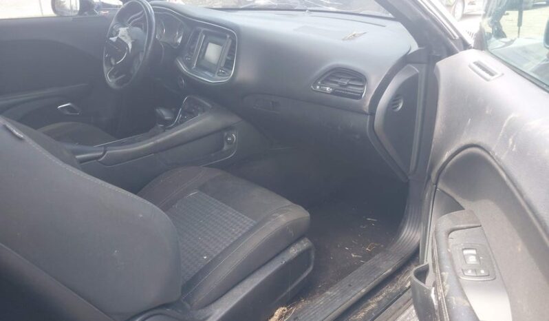 
								2016 Dodge Challenger full									