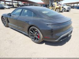 
										2022 Porsche Taycan full									