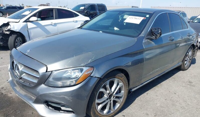 
								2015 Mercedes-benz C 300 full									