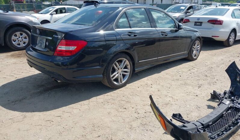 
								2013 Mercedes-benz C 300 full									