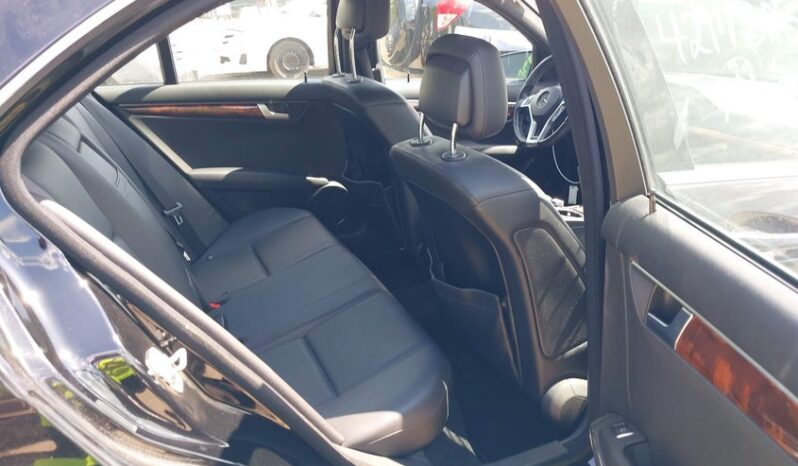 
								2013 Mercedes-benz C 300 full									