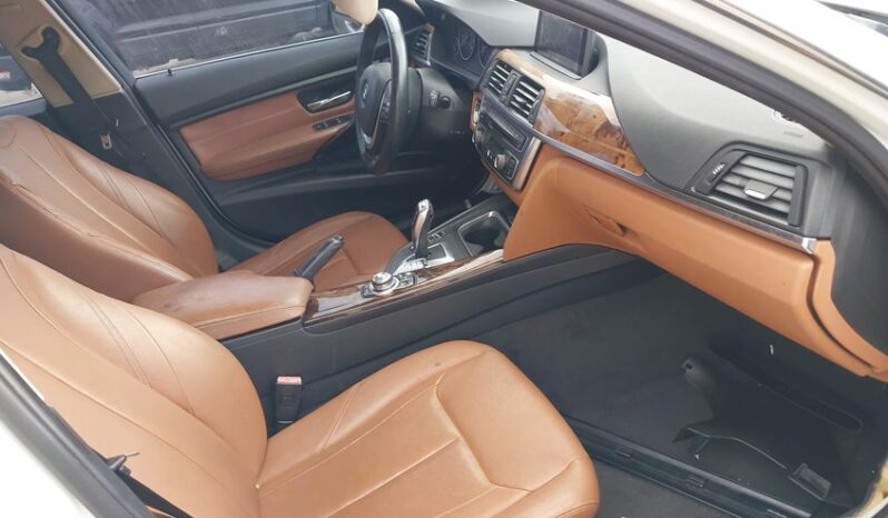 
								2012 BMW 3 series full									