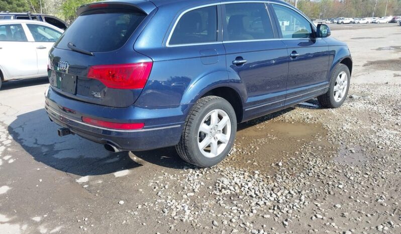 
								2015 Audi Q7 full									