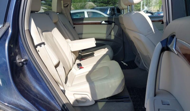 
								2015 Audi Q7 full									