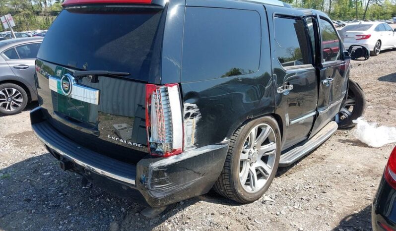 
								2013 Cadillac Escalade full									